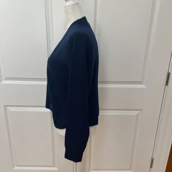 CROPPED FISHERMAN CASHMERE CARDIGAN FROM NAKEDCASHMERE - Picture 8 of 12